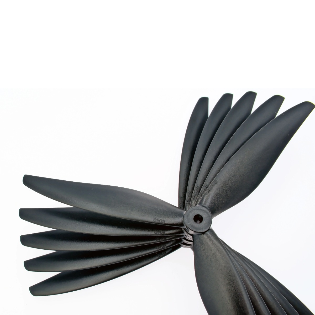 4PCS Gemfan 8040 8X4X3 3-Blade - Drone Rc Parts review and price
